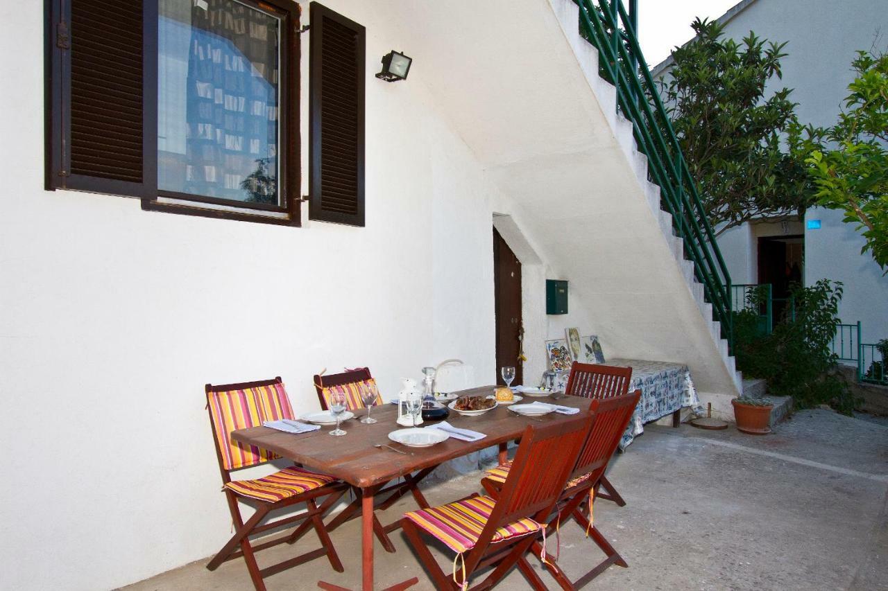 Apartments Maestro Stomorska Εξωτερικό φωτογραφία